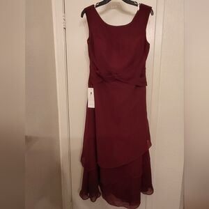 Lovely Burgundy Sleeveless Dress